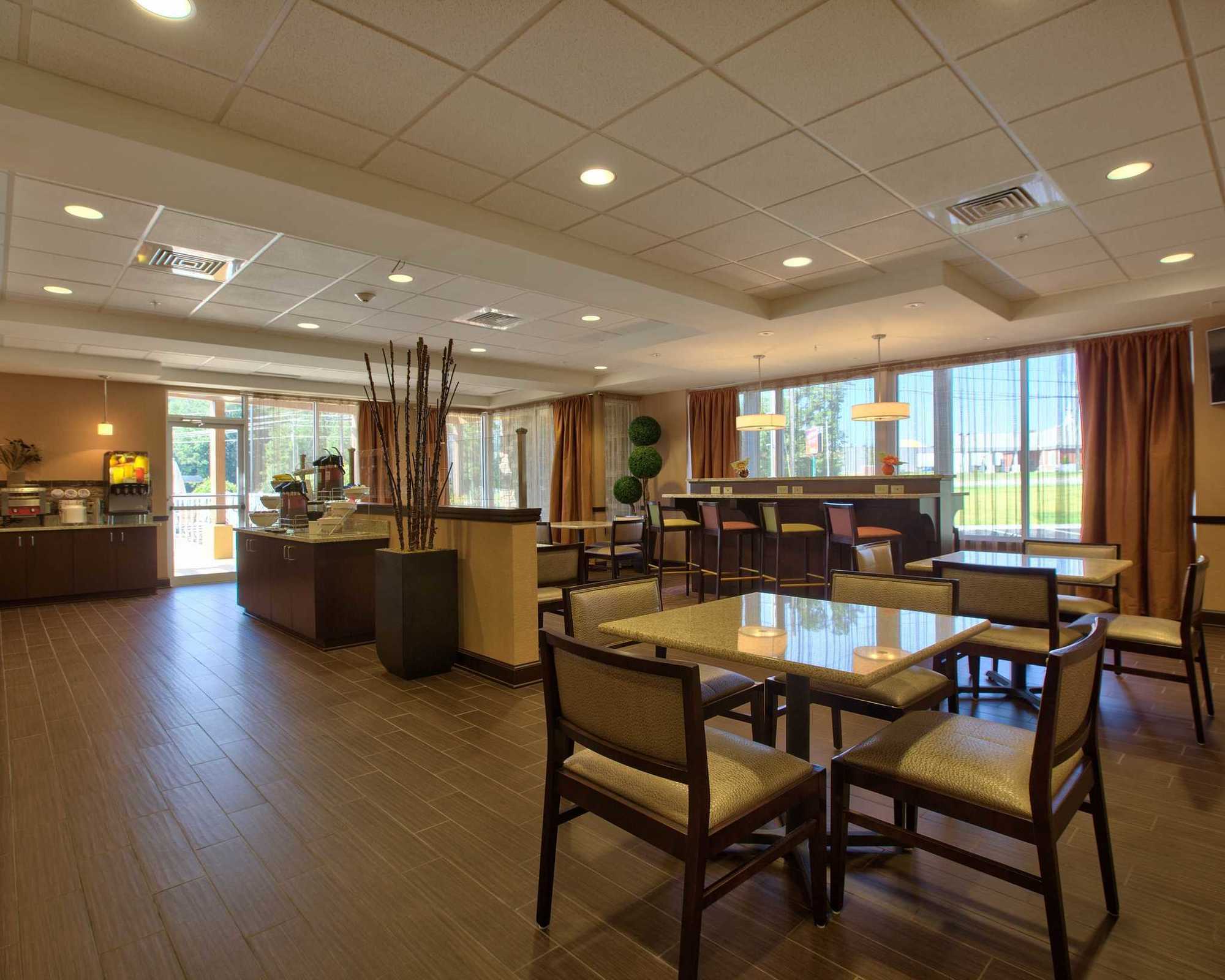 Comfort Inn & Suites Dothan East Einrichtungen foto